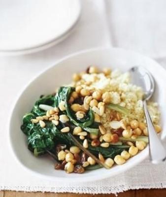 acelga com grão de bico e cuscuz