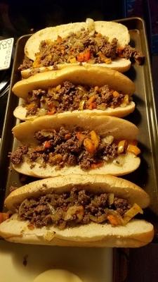 sanduíche de bife de veado