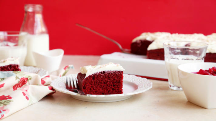 Bolo de beterraba de veludo vermelho