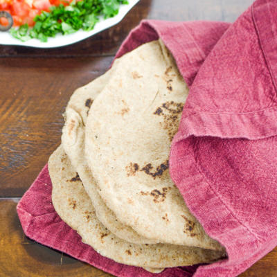 tortillas de farinha de trigo integral