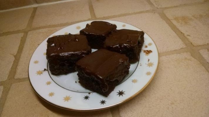 brownies de bolo de chocolate escuro