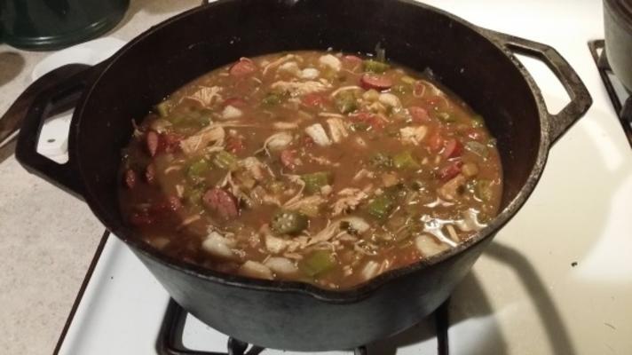 gumbo de frango de cinco estrelas