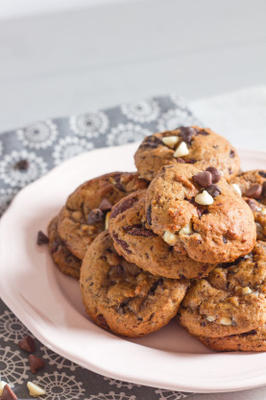 bolinhos de chocolate triplos de abóbora
