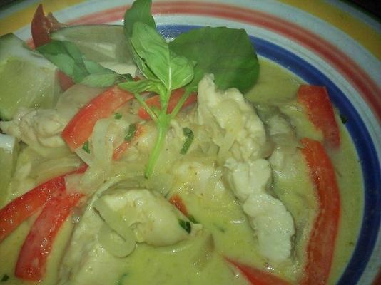 caril de frango verde tailandês simples
