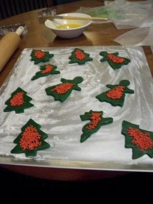 biscoitos de Natal coloridos clássicos (de uma mistura)