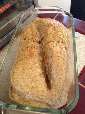 trigo moído fresco / pão de centeio