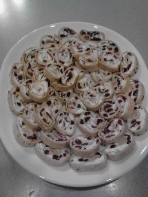 feta, craisin e manjericão pinwheels