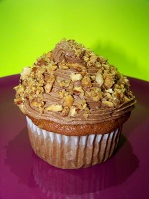 bolinhos de amêndoa de abobrinha com cobertura de chocolate escuro rsc