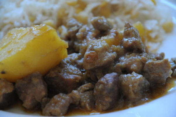 curry de pato e batata (burma)