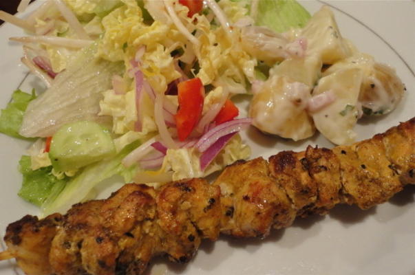 kebabs de frango saboroso