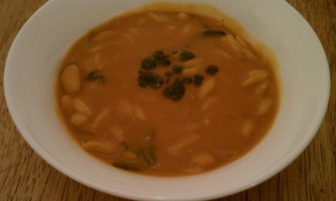 sopa de florentine de tomate fácil (vegan também!)