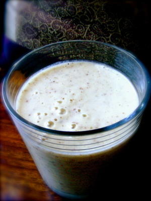 smoothie de abacaxi com banana e aveia