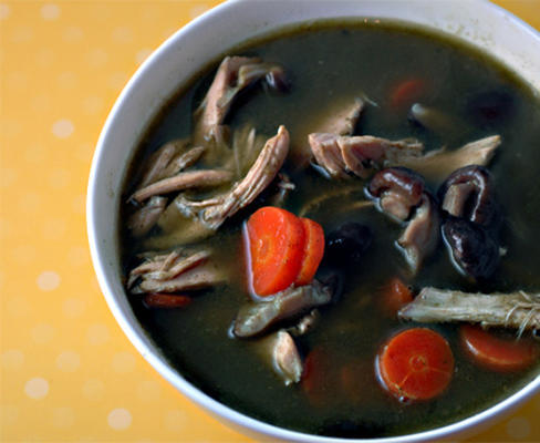 sopa de galinha verde