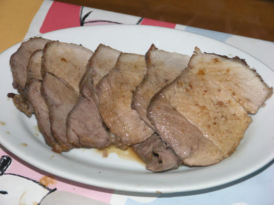 carne de porco assada de nitko
