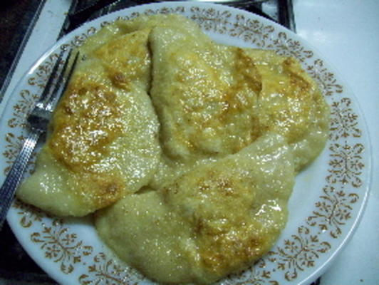 pierogi (chucrute de batata e cogumelo)