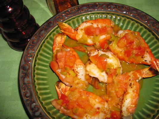 camarão com vinagrete gazpacho