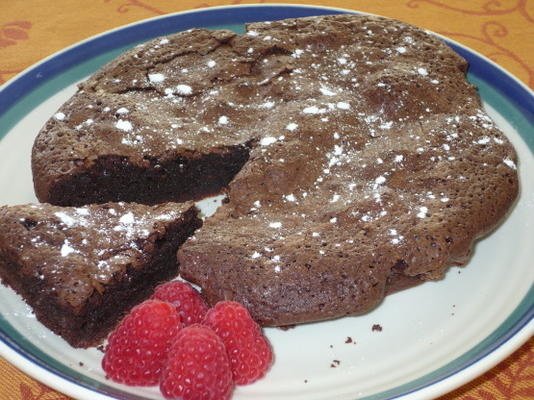 Bolo de chocolate sem glúten sem farinha