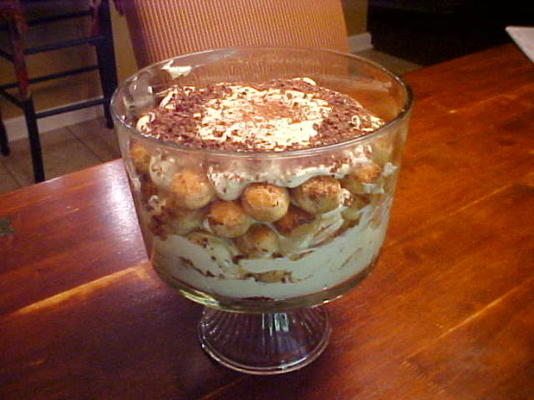 tiramisu bagatela com recheio de zabaglione