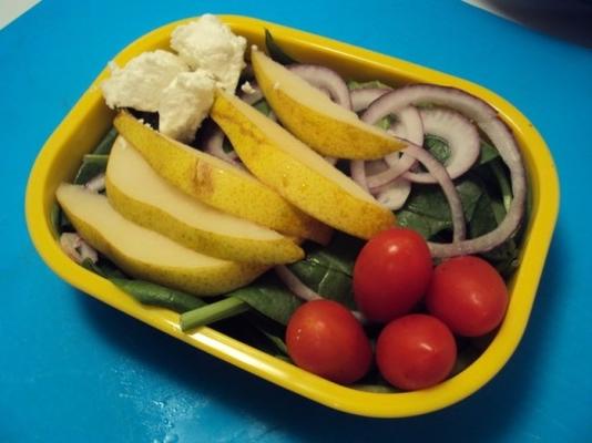 salada de pêra de lentilha e queijo de cabra