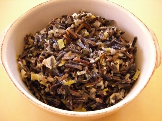 ojibwe colheita de arroz selvagem