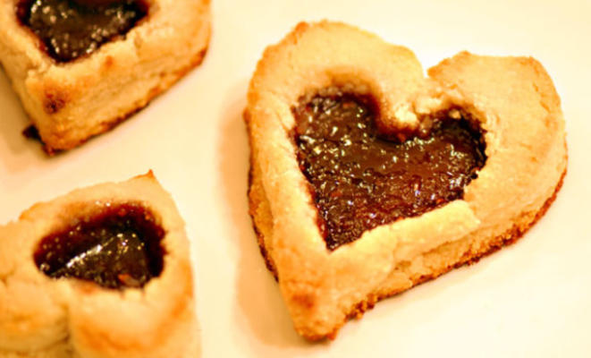 cookies do coração do linzer do dia dos Valentim