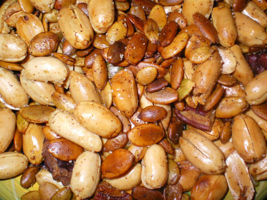 nueces y pepitas picantes (nozes picantes e sementes)