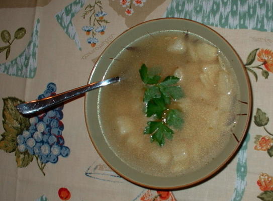 Sopa de batata assada e alho