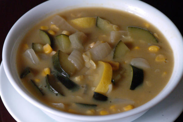 sopa de milho cremosa e robusta