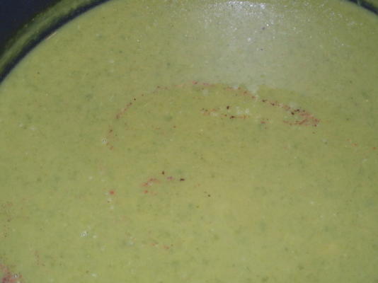 kiwi batata doce sopa de espinafre