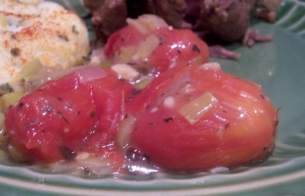 alho-poró refogado com tomate