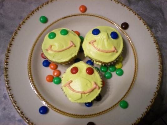cupcakes cara feliz