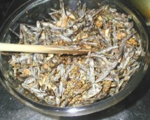 tazukuri (sardinha seca)